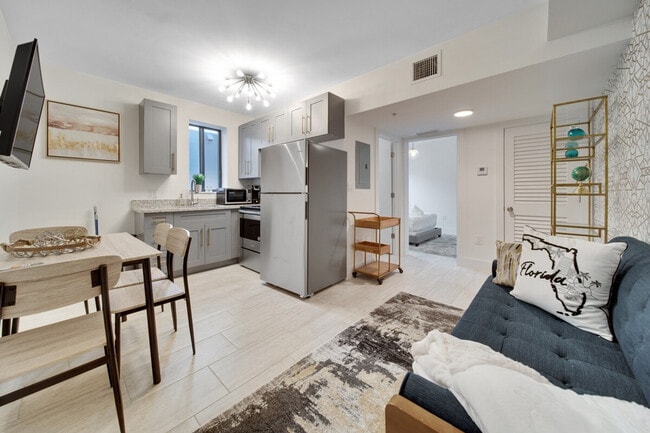 Photo - 1432 SW 22nd Ave Unit SI ID1388875P