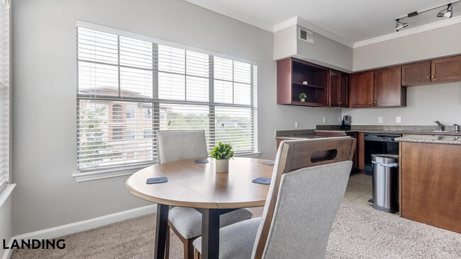 Photo - 6500 Champion Grandview Way Unit 34301