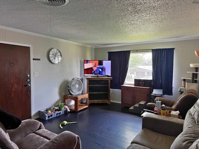 Photo - 1609 Sunnyside Ln