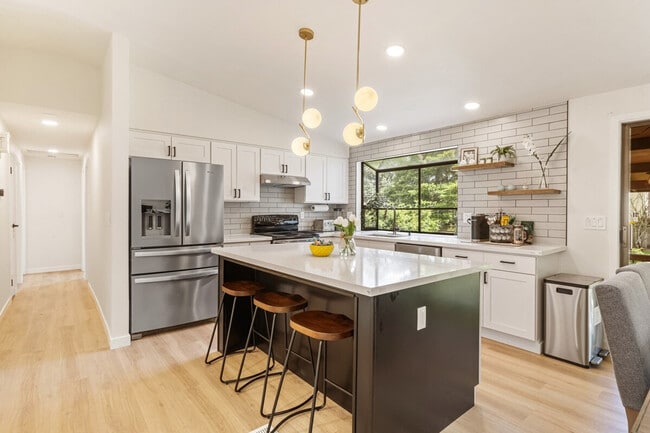 Photo - 14808 11th Pl W Unit ID1324814P