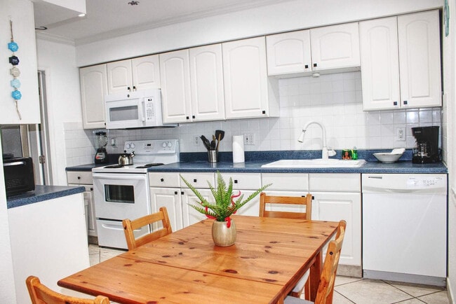 Photo - 330 Grant St Unit SI FL1-ID1077063P
