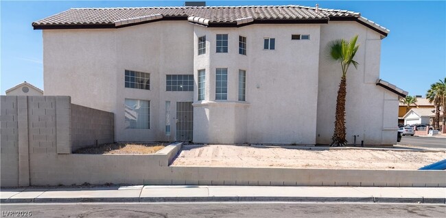Building Photo - 3822 Gulliver St