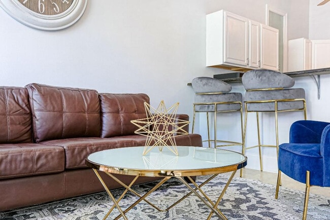 Building Photo - 1208 Carondelet St Unit ID1267178P