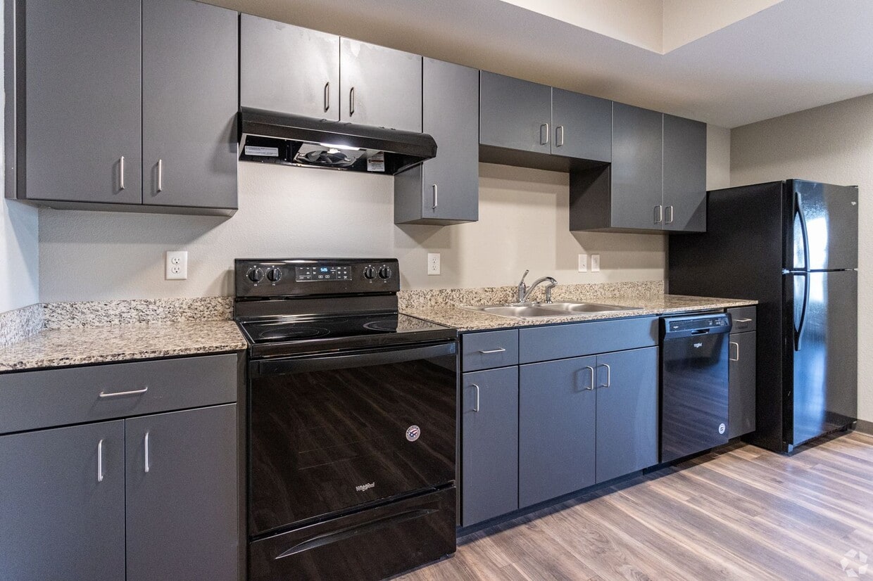 Floor Plan - 1 Bed / 1 Bath