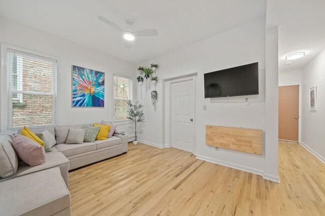 Photo - 352 Princeton Ave Unit ID1053115P