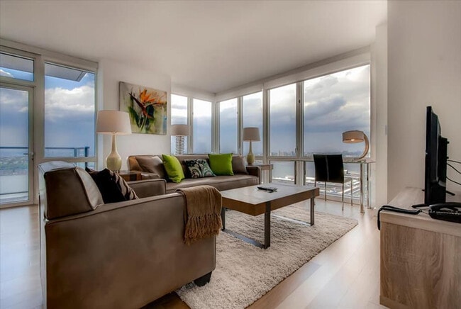 Building Photo - 605 W 42nd St Unit ID1076259P