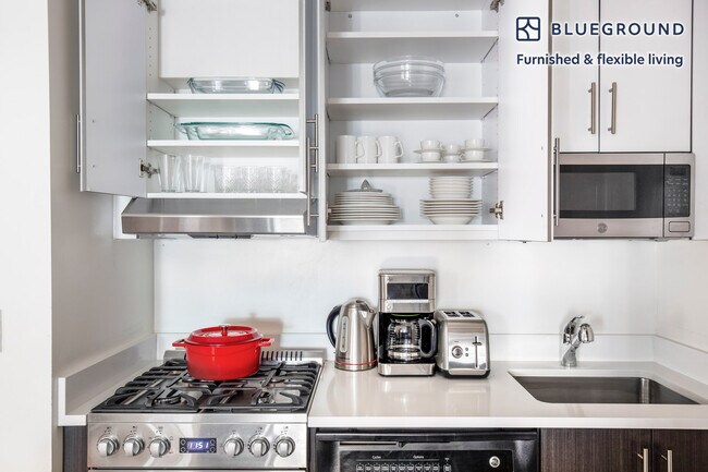 Photo - 360 W 34th St. Unit SI FL4-ID438