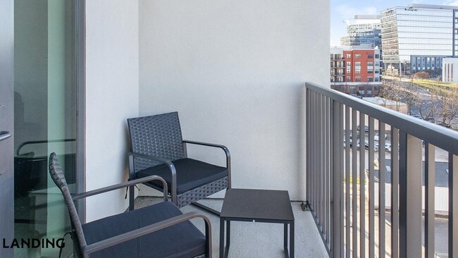 Photo - 1007 S Mint St Unit 716