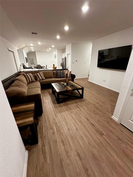 Photo - 2023 Foxtail Crk Ct