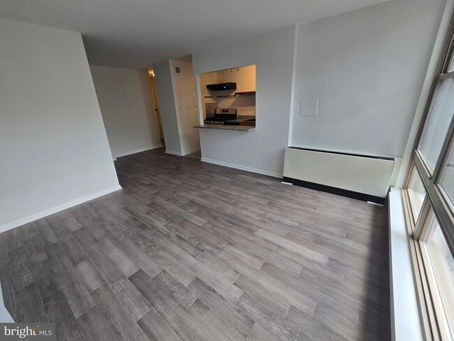 Photo - 1260 21st St NW Unit 400
