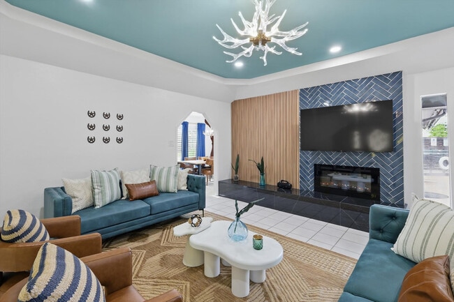 Photo - 328 Shawnee Trail Unit ID1227761P