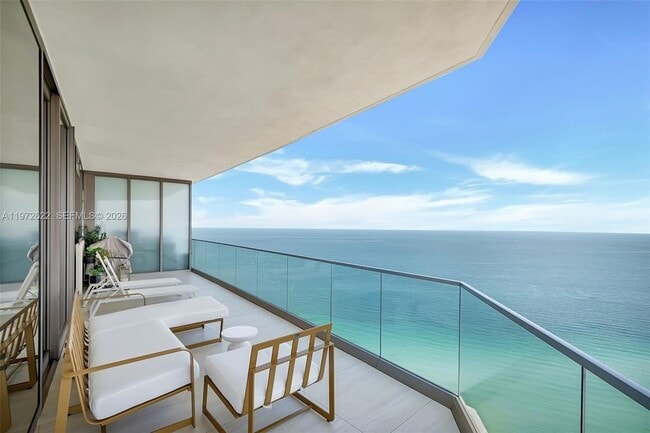 Photo - 18975 Collins Ave Unit 3304