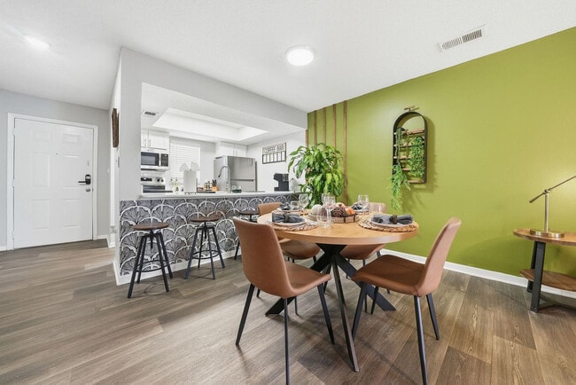 Photo - 8307 Royal Sand Cir Unit SI FL1-ID1475277P