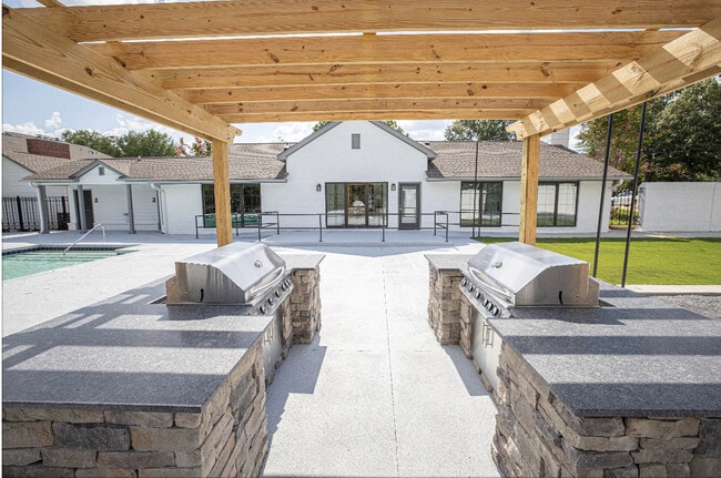 Photo - Stratford Village