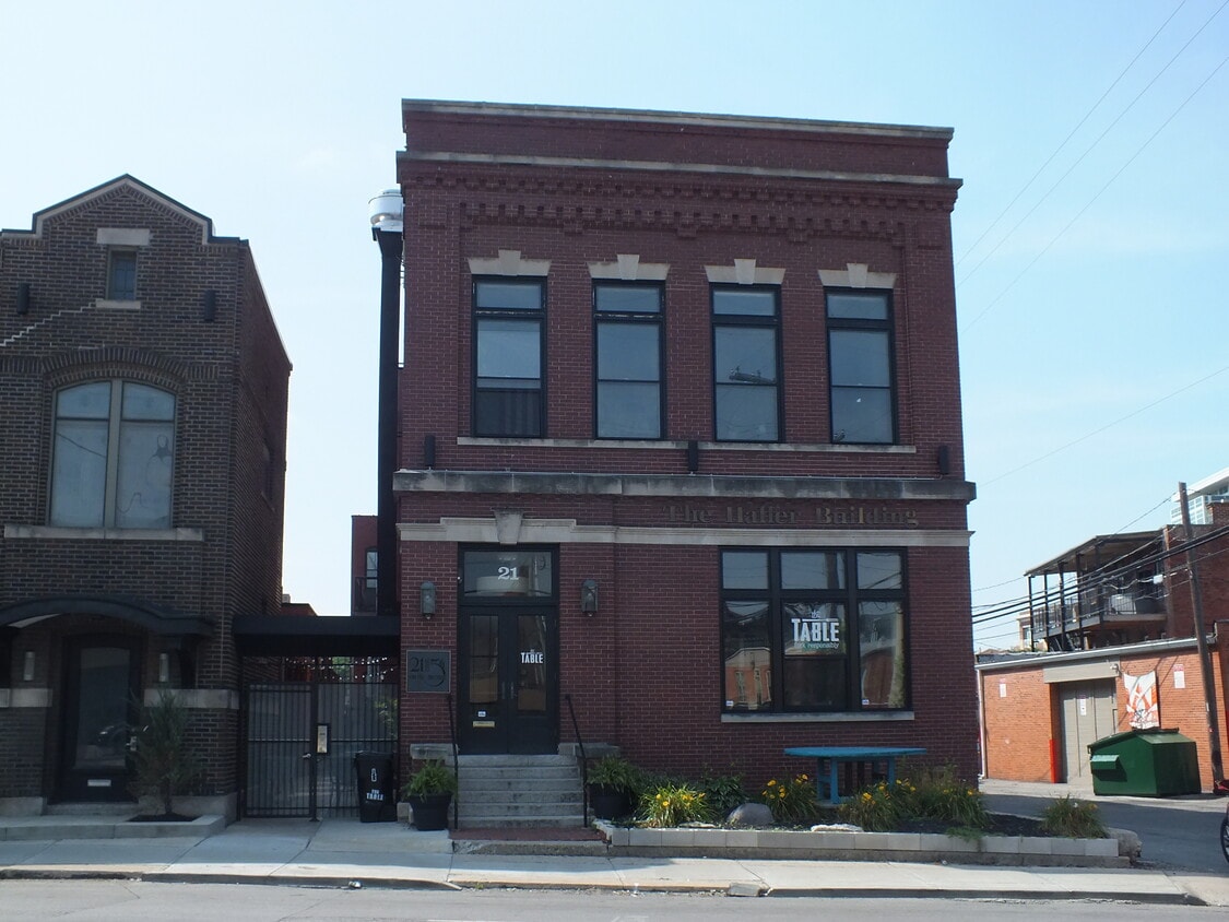 Floor Plan - 21 E 5th Ave 203