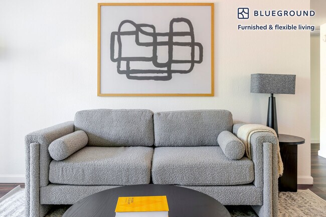 Photo - 1220 N Fair Oaks Ave Unit FL2-ID1983