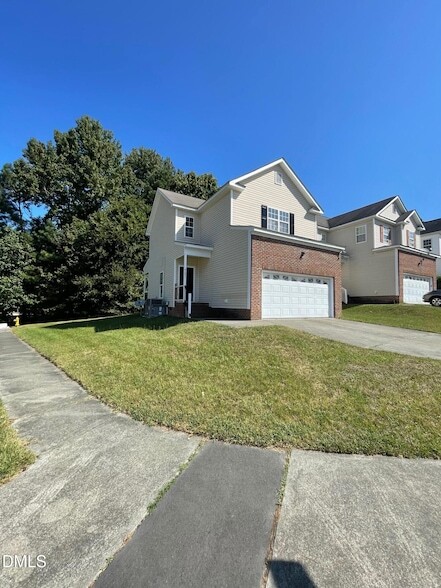 Building Photo - 4201 Beacon Crest Way