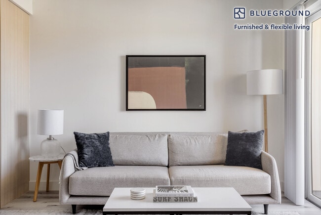 Photo - 11701 Gateway Blvd Unit SI FL5-ID1105