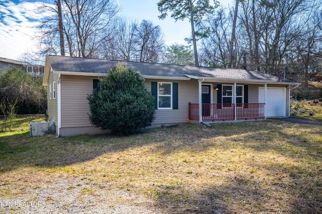 Photo - 5601 Ludbury Ln NW