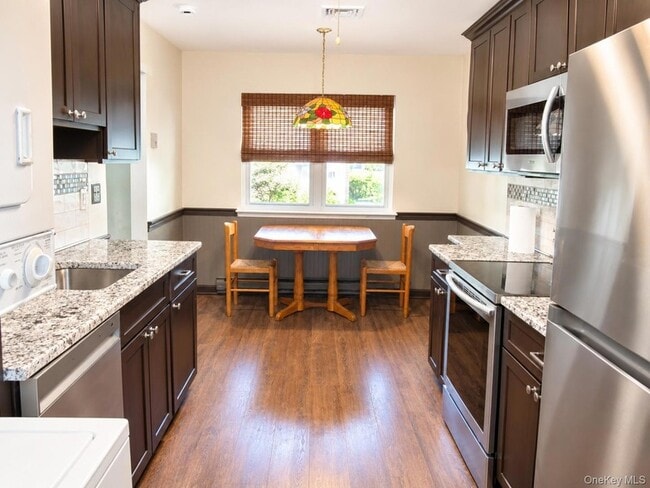 Photo - 506 Alden Ct N Unit A506