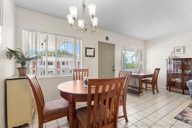 Photo - 3160 Lake Osborne Dr Unit Bldg 6 206