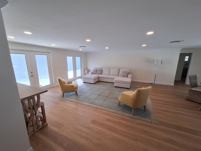 Photo - 1203 Lyric Ln