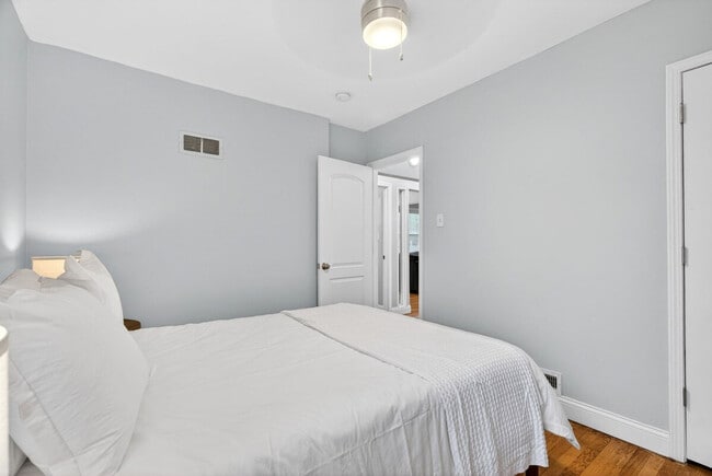 Photo - 6913 Etzel Ave Unit SI ID1496954P