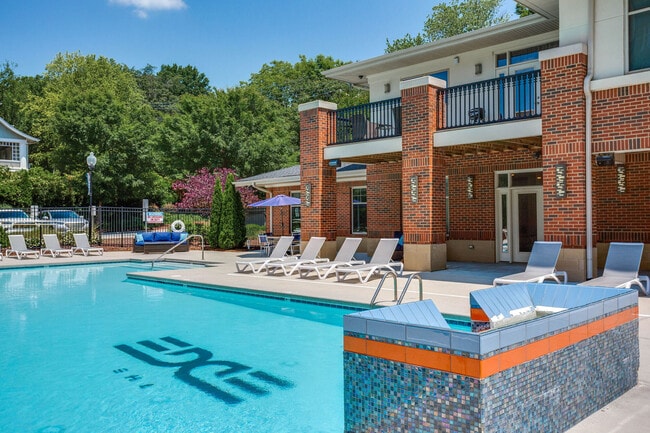 Building Photo - Edge Flats