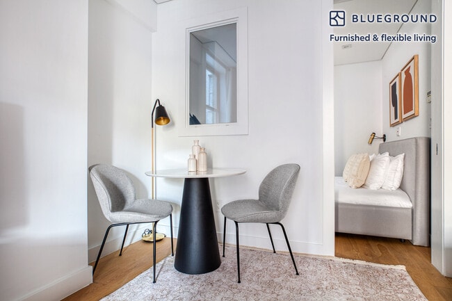 Photo - 7 Rivington St Unit FL2-ID647