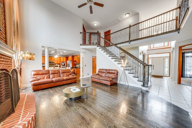 Photo - 3423 Goldfinch Dr Unit ID1306800P