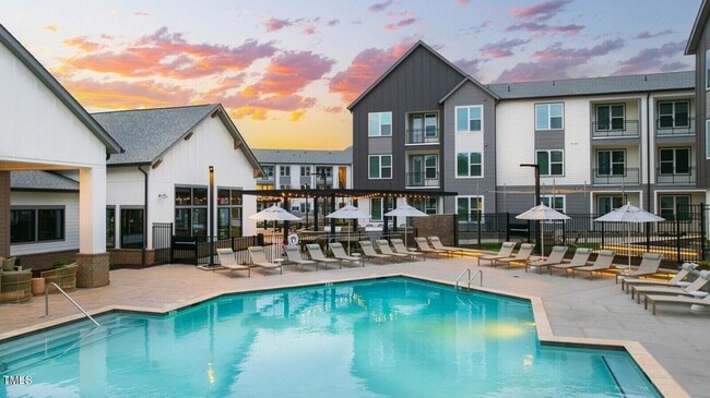 Building Photo - 3901 Capital Hills Dr Unit B1A