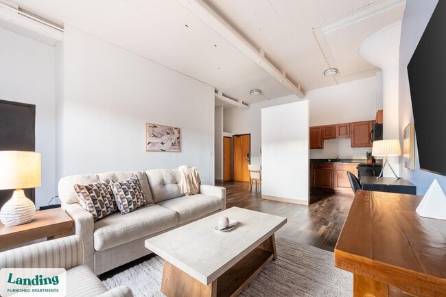 Building Photo - 45 Willow St Unit 35-209