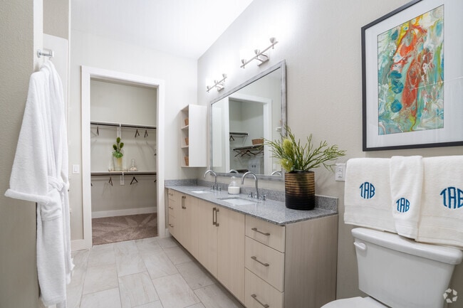 1BR, 1BA - 813SF - Bathroom - Ascension On The Bayou