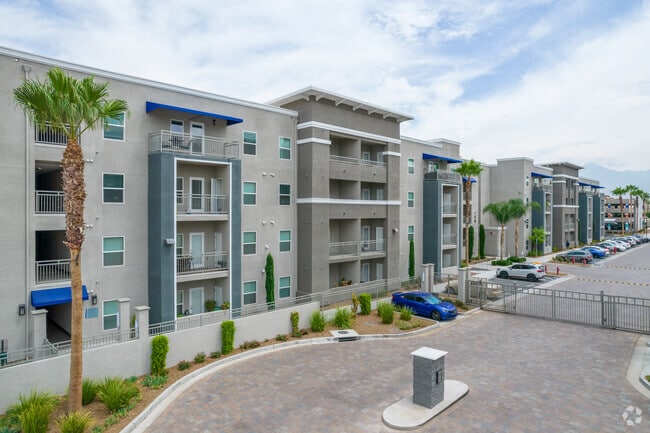 Photo - The Crossings at Redlands