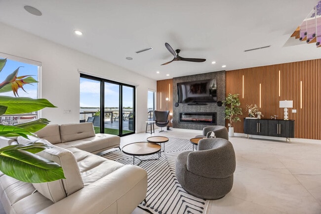 Photo - 2175 S Tropical Trail Unit ID1295175P