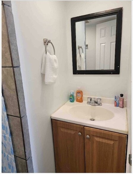 Photo - 8041 Howard Dr Unit 2