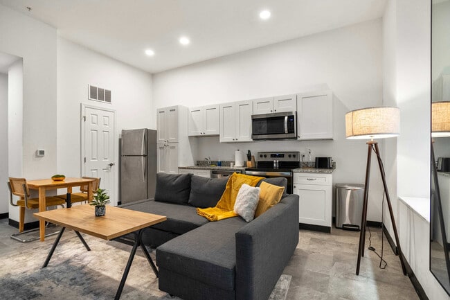 Building Photo - 209 9th St Unit ID1075245P