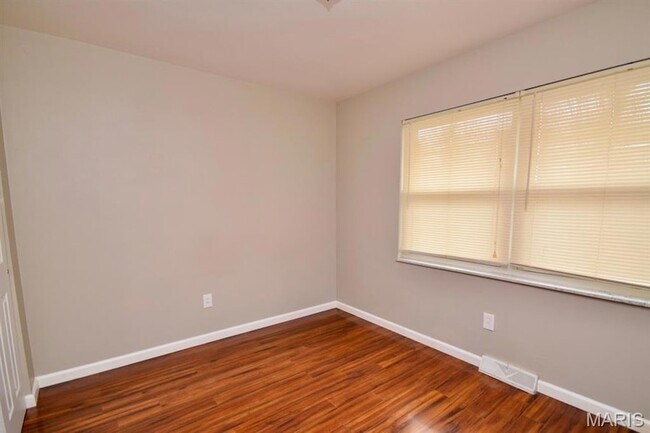 Photo - 511 N 5th St