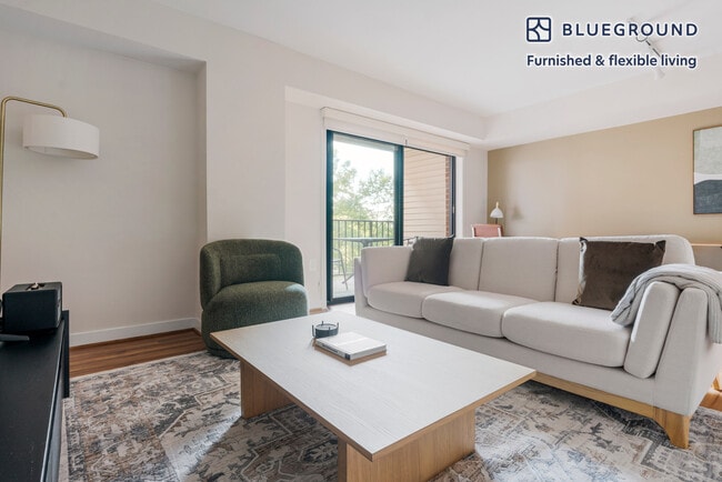 Building Photo - 2500 Clarendon Blvd Unit SI FL3-ID1176