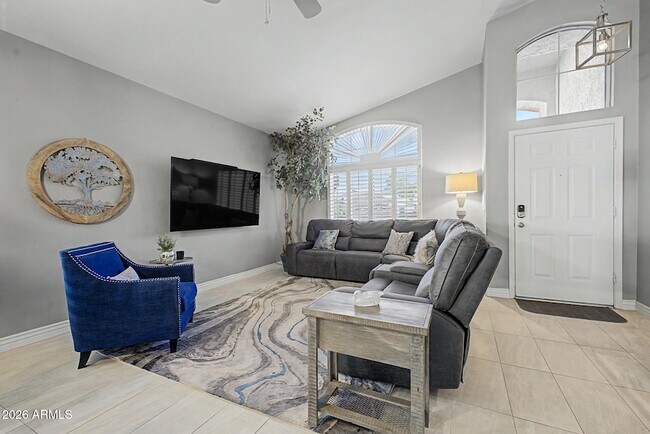 Photo - 9026 W Escuda Dr