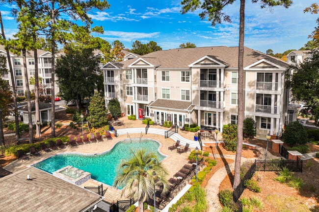 Abberly at West Ashley Apartment Homes - Abberly West Ashley Apartment Homes