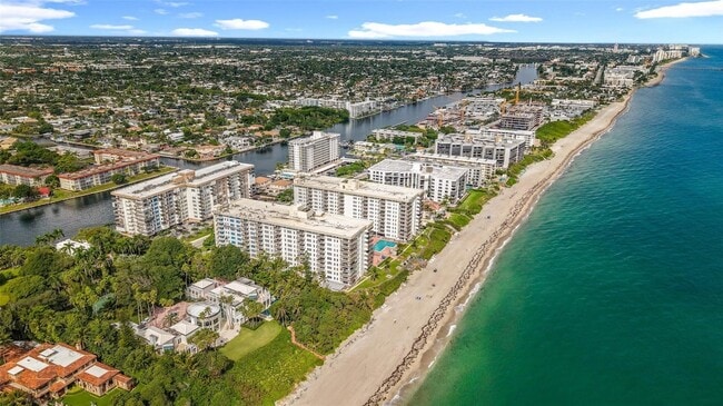 Photo - 1147 Hillsboro Mile Unit 506 Unit 506