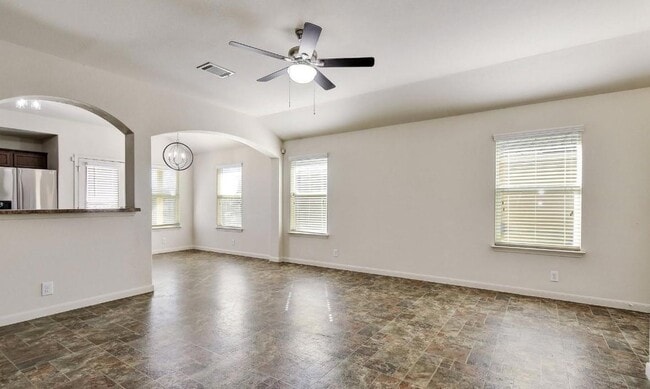 Photo - 409 Teron Dr