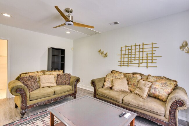 Photo - 739 Corral Dr Unit SI ID1596258P