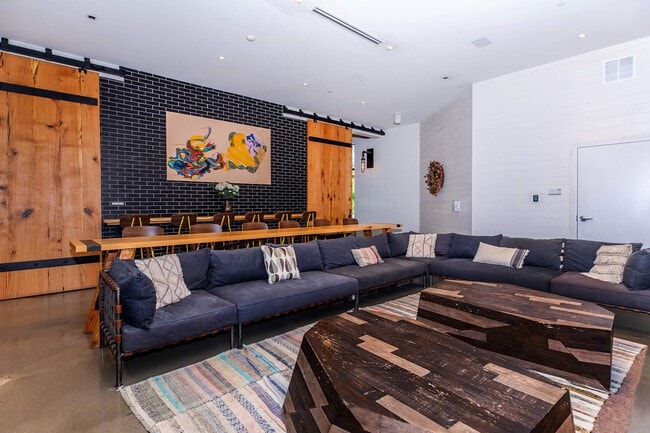 Photo - Heirloom Flats