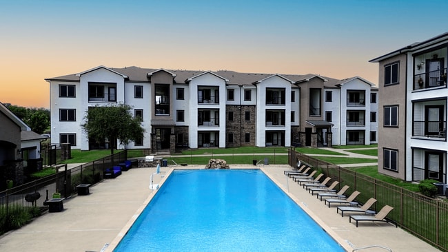 Building Photo - Creed Canyon Apartments