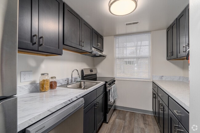 3BR, 2BA - 1,100SF - Kitchen - Vairo Village