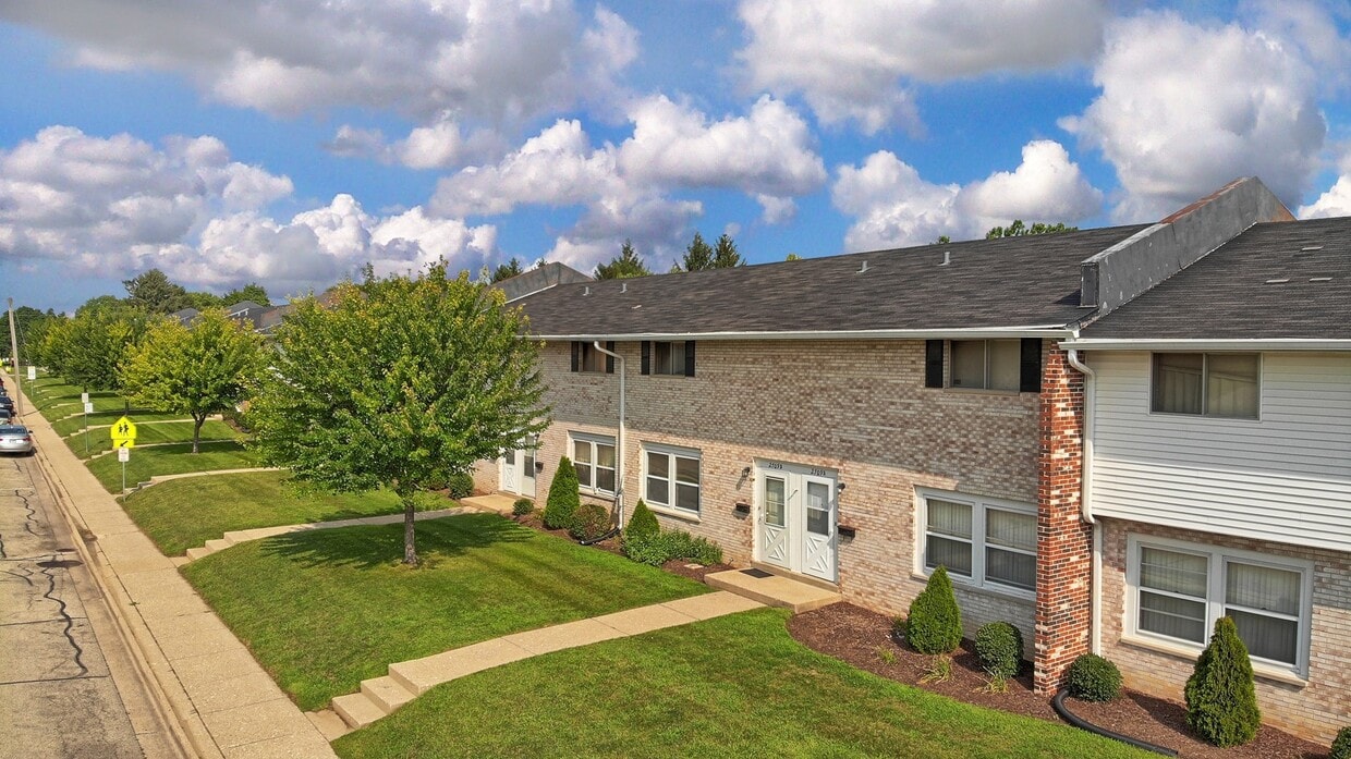 Floor Plan - 2 Bedroom 1 Bath Extra Large