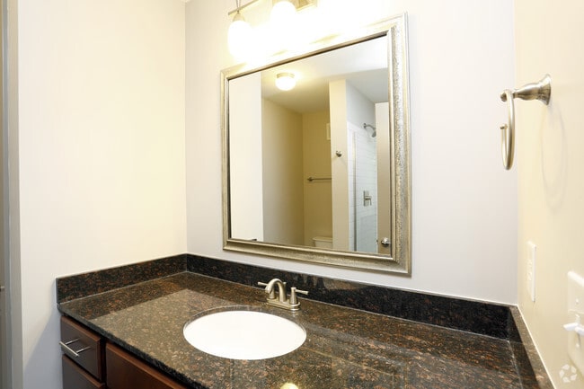 3rd Bathroom - The Seasons of Carmel