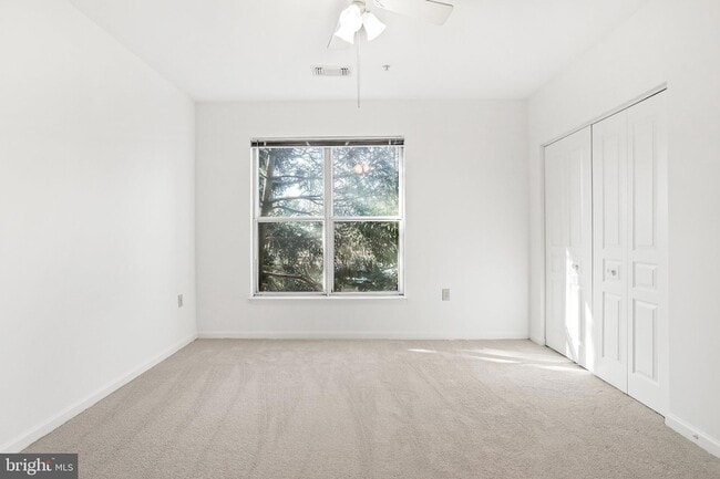 Photo - 2204 Westcourt Ln Unit 105